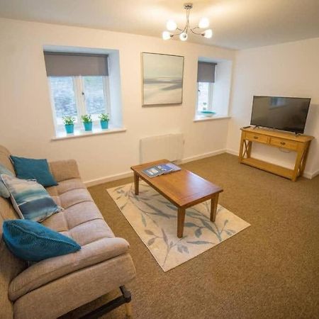 Champion Court Two Bedroom Flat 브리스틀 외부 사진