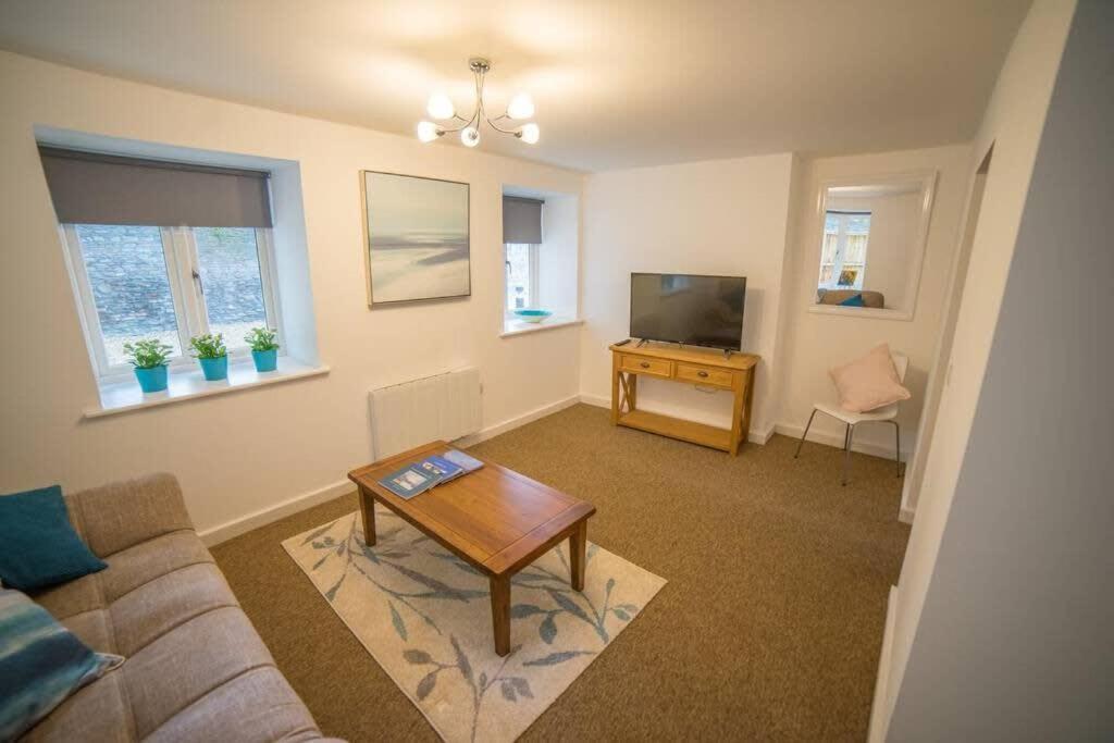 Champion Court Two Bedroom Flat 브리스틀 외부 사진